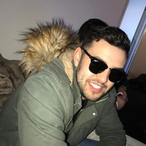 Meet your Posher, Gabriel